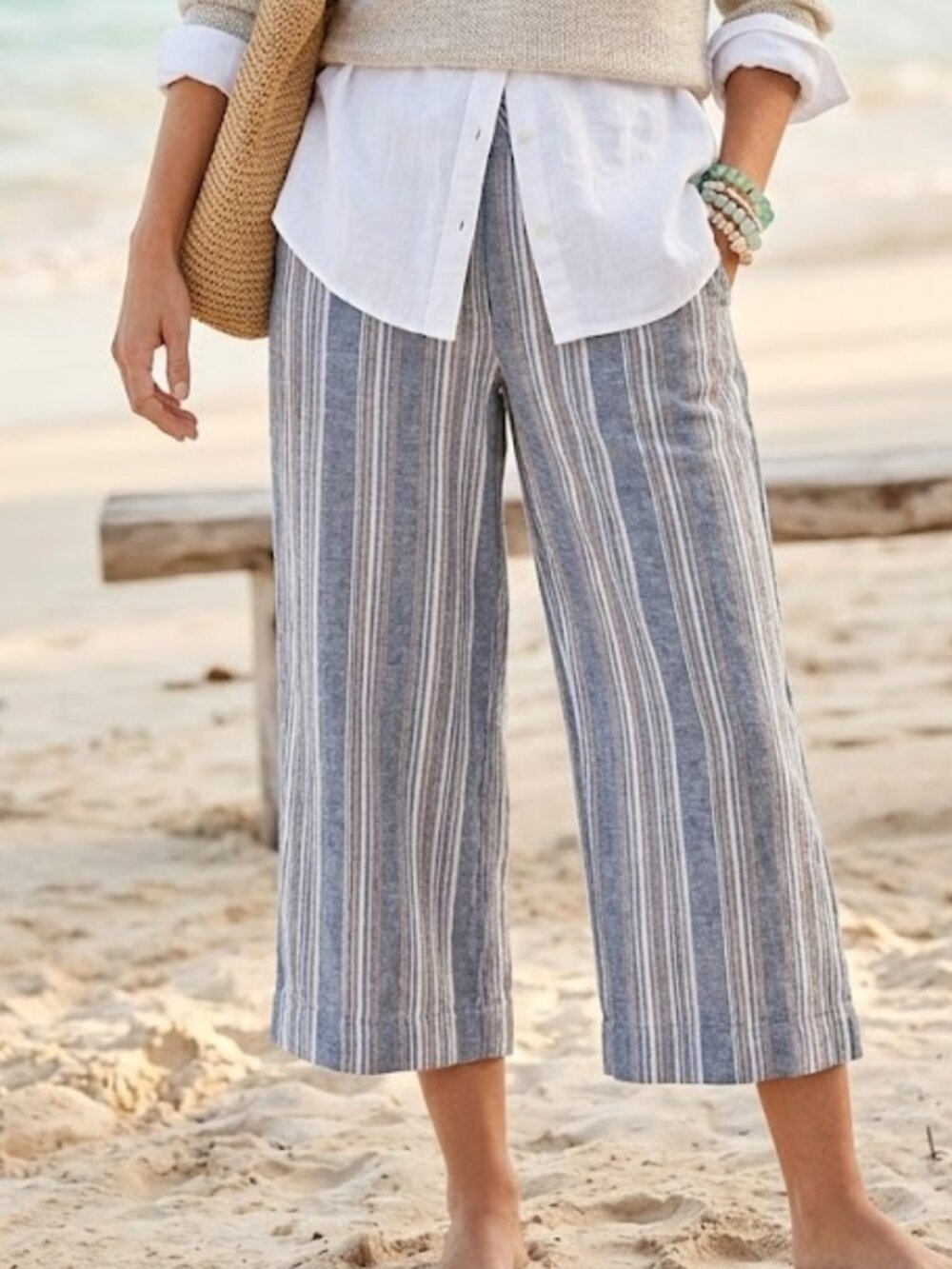 Democracy Blue & White Striped Wide-Leg Cropped Pants